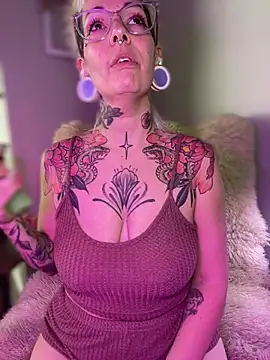 GoldieBakeman online show from 12, 2, 2026