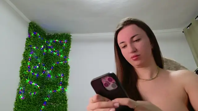 Lorennameliyy online show from 27, 2, 2025