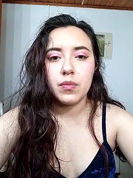 Emi chik online show from 22, 10, 2025