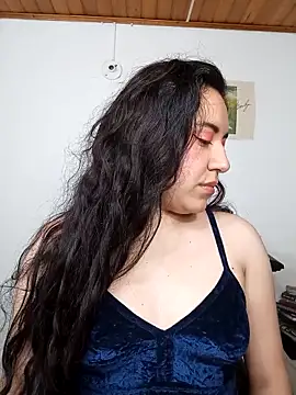 Emi chik online show from 14, 11, 2025