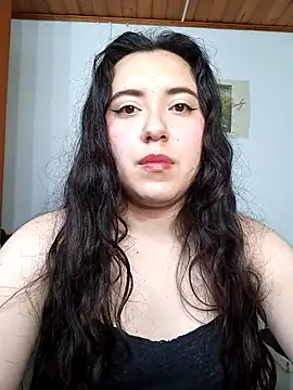 Emi chik online show from 23, 12, 2025