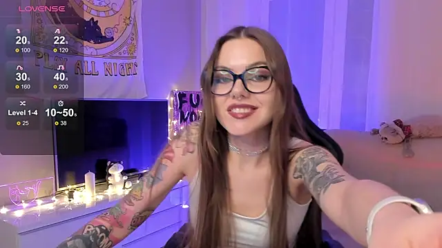 Marta May  online show from 26, 1, 2025