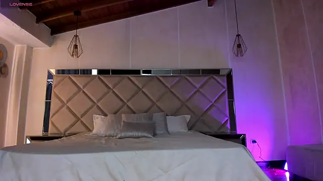 KatieNolan 1 online show from 26, 1, 2025