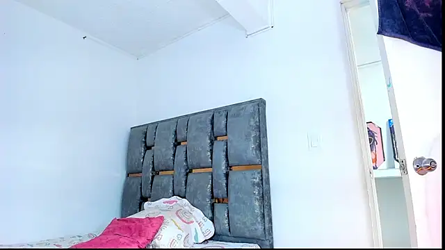 Snapshot of Sofia_HornyTs chatting on 14, 2, 2026 Sofia HornyTs online show from 14, 2, 2026