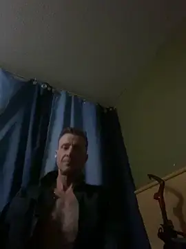 Chrisyyc69eqt online show from 11, 9, 2025