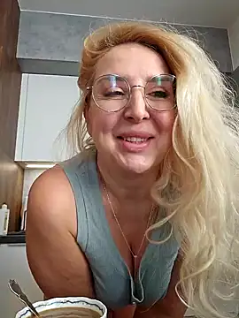 MariaRichi  online show from 22, 3, 2025