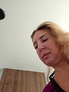 MariaRichi  online show from 28, 11, 2025