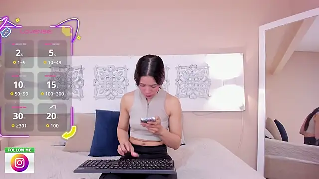 adelaa 11 online show from 10, 11, 2025