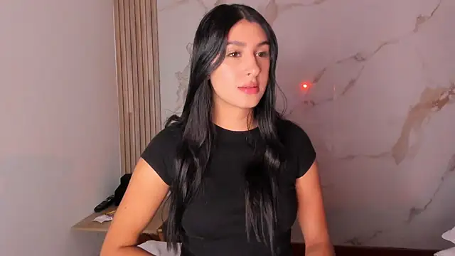 Snapshot of Ashley_Evans18 chatting on 22, 9, 2025 Ashley Evans18 online show from 22, 9, 2025