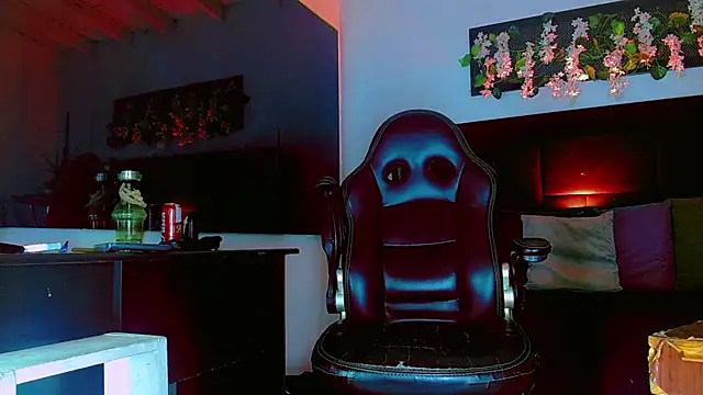 HannibalLester online show from 15, 4, 2026