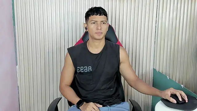 yei-sant online show from 6, 11, 2025