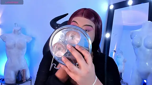 Emili Roux online show from 23, 3, 2026