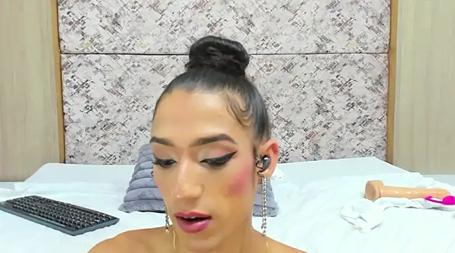 sweet amalia4 online show from 31, 12, 2024