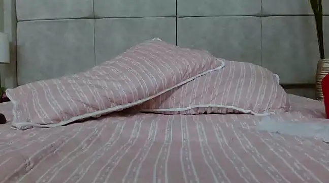 sweet amalia4 online show from 13, 3, 2025