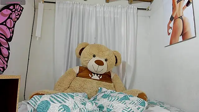 sweet amalia4 online show from 11, 9, 2025