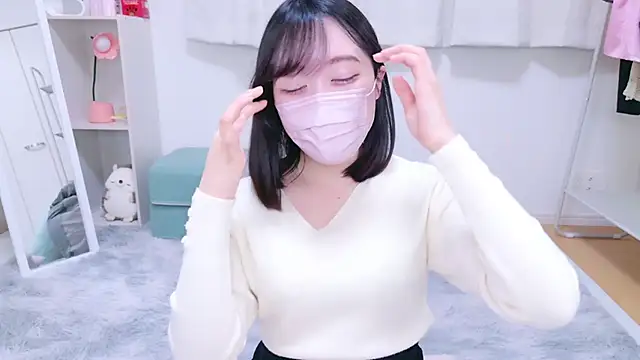 Snapshot of Yurie_ chatting on 7, 12, 2024 Yurie  online show from 7, 12, 2024