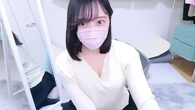 Snapshot of Yurie_ chatting on 11, 12, 2024 Yurie  online show from 11, 12, 2024