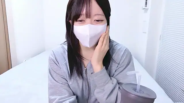 Yurie  online show from 15, 3, 2026