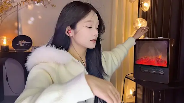 xiaodaibabyy online show from 21, 12, 2024