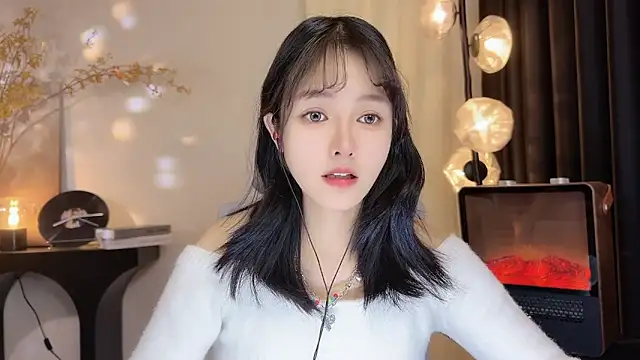 xiaodaibabyy online show from 7, 1, 2025