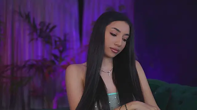 GinaValentinna online show from 19, 11, 2025