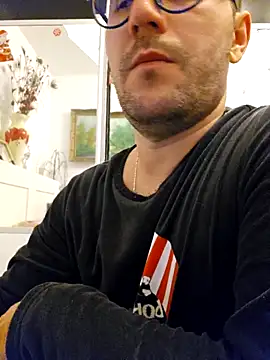 Ibag01 online show from 3, 10, 2025