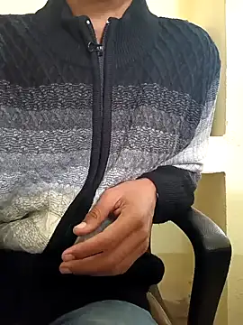 Snapshot of Piyush_2024 chatting on 26, 12, 2024 Piyush 2024 online show from 26, 12, 2024