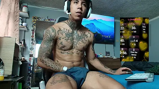 Nickhot0609 online show from 18, 2, 2026