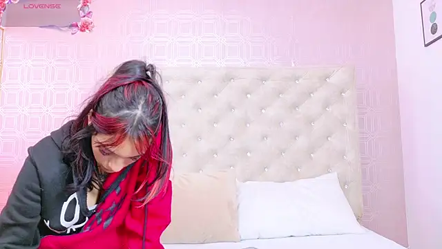 Derieri D online show from 10, 10, 2025