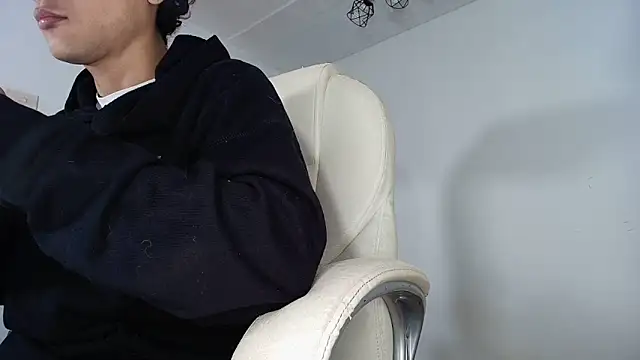 Edward Milleer online show from 18, 10, 2025