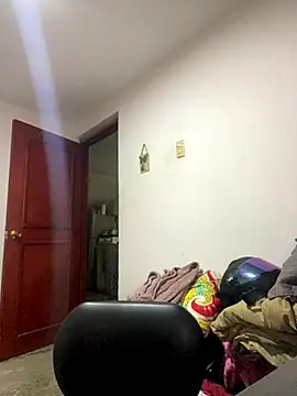 Jestebanano online show from 3, 11, 2025