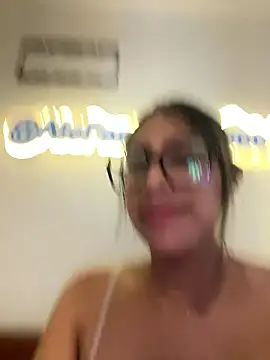 AleFantasy0001 online show from 14, 1, 2026