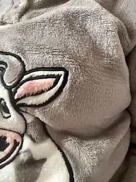 Lina-lolo online show from 5, 1, 2025