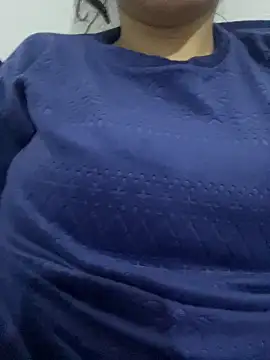 Lina-lolo online show from 3, 3, 2025