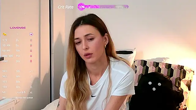 Sophie Enzo online show from 4, 2, 2025