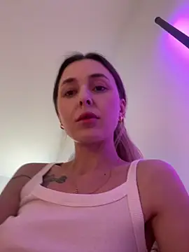 Sophie Enzo online show from 14, 2, 2025