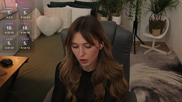 Sophie Enzo online show from 1, 12, 2025