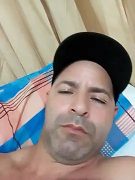 Snapshot of Marciogrei chatting on 14, 12, 2024 Marciogrei online show from 14, 12, 2024