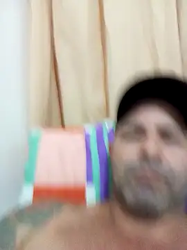 Snapshot of Marciogrei chatting on 1, 2, 2025 Marciogrei online show from 1, 2, 2025