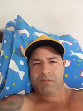 Snapshot of Marciogrei chatting on 5, 3, 2025 Marciogrei online show from 5, 3, 2025