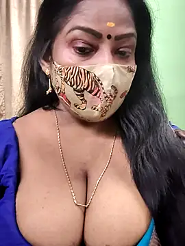 Snapshot of maniisha chatting on 22, 10, 2025 maniisha online show from 22, 10, 2025