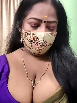 Snapshot of maniisha chatting on 23, 10, 2025 maniisha online show from 23, 10, 2025