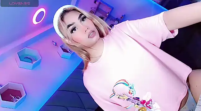 Hallyhott online show from 19, 12, 2024