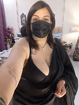 Snapshot of Archi-07 chatting on 7, 4, 2026 Archi-07 online show from 7, 4, 2026