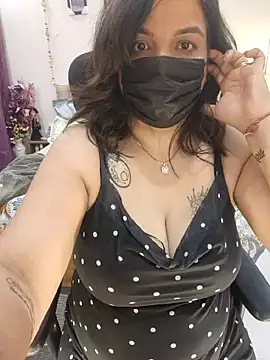 Snapshot of Archi-07 chatting on 14, 4, 2026 Archi-07 online show from 14, 4, 2026