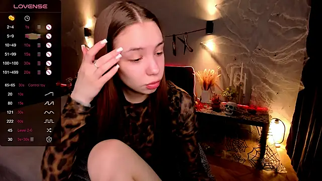 MilliBrown  online show from 1, 11, 2025