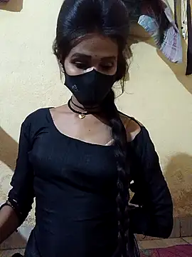 Hoty girl 143 online show from 6, 3, 2025