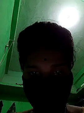 Hoty girl 143 online show from 28, 9, 2025