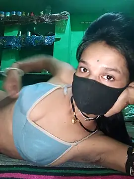 Hoty girl 143 online show from 7, 10, 2025