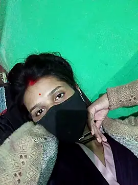 Hoty girl 143 online show from 3, 11, 2025